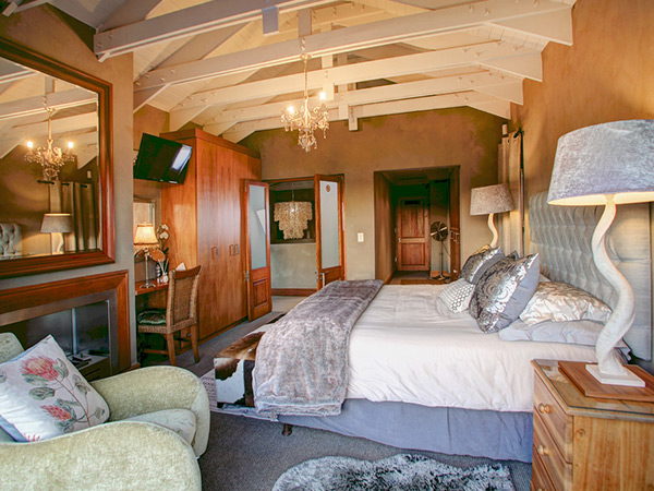 Luxury main bedroom